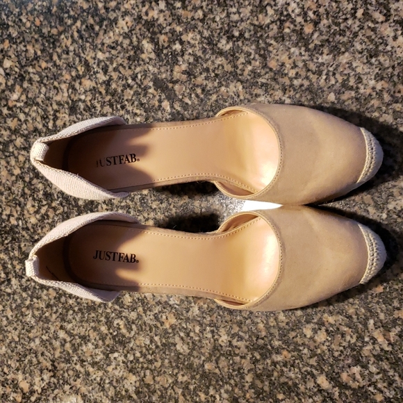 ♦️♦️ SOLD ♦️♦️ JustFab Wedge Heel - Picture 6 of 9